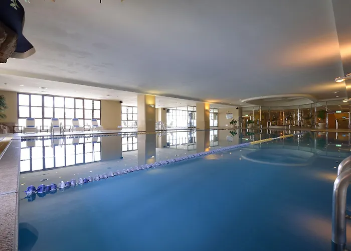 The Lees Hotel